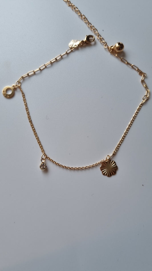 18 kr paauksuotos kulkšnys. Krištolinio akmens karoliukai, atsparūs vandeniui be nikelio, hipoalerginiai