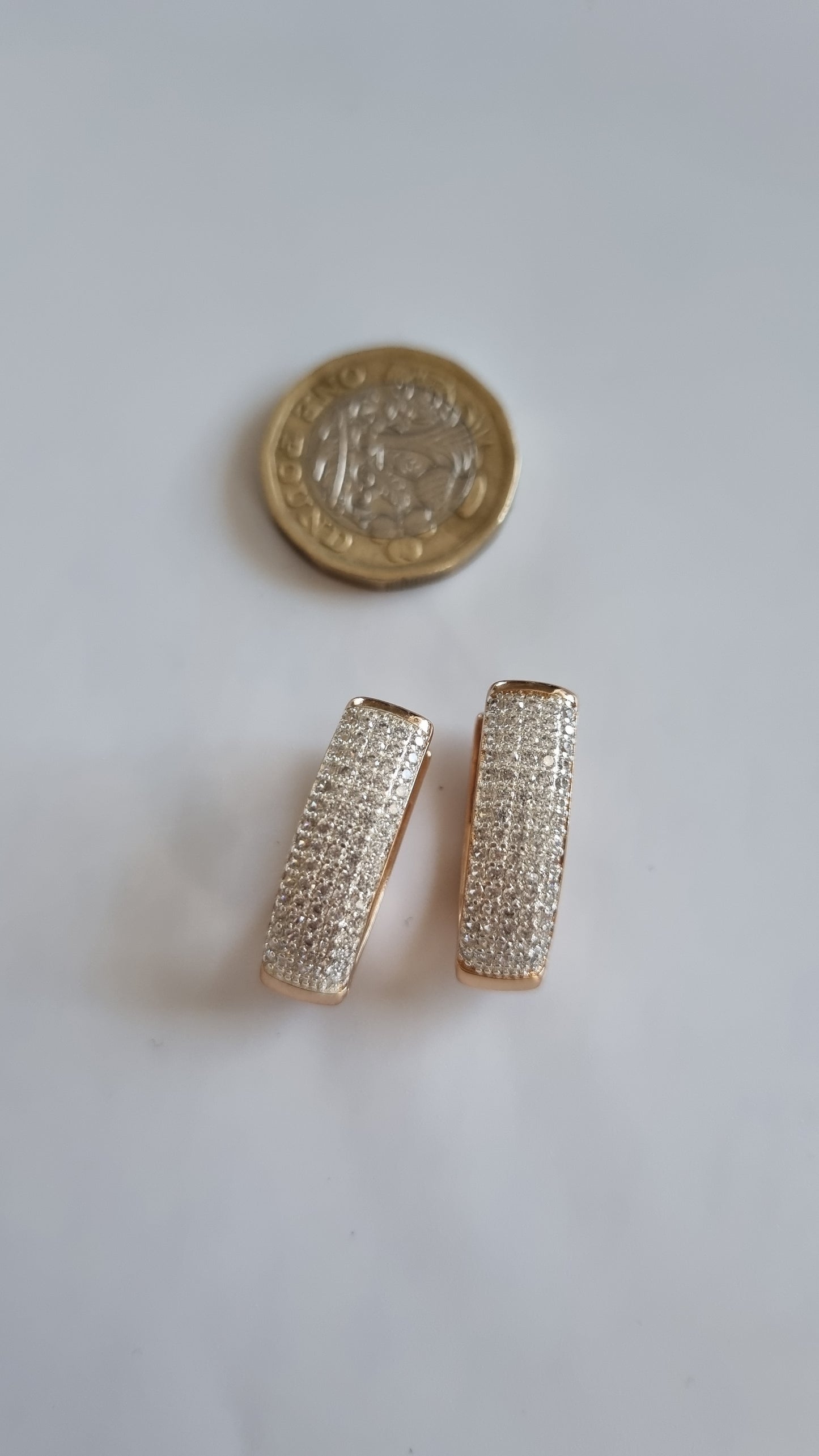 18kr.gold plated earrings with sw.crystal luxury group earrings