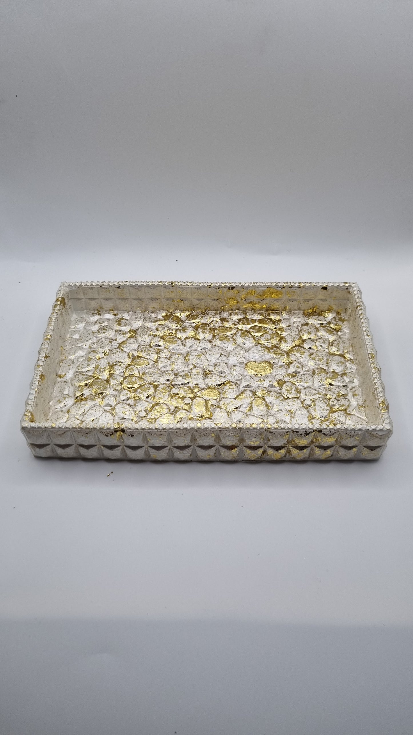 Handmade jesmonite addiction jar candy jewellery, pencil,pen, makeup brush beautiful pearl white color gold plated colour