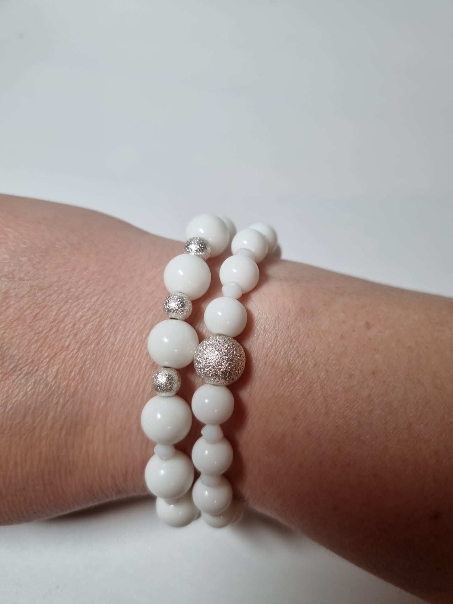 Handmade bracelets from gemstones white agate beads with silver color pendant Stretchy bracelet