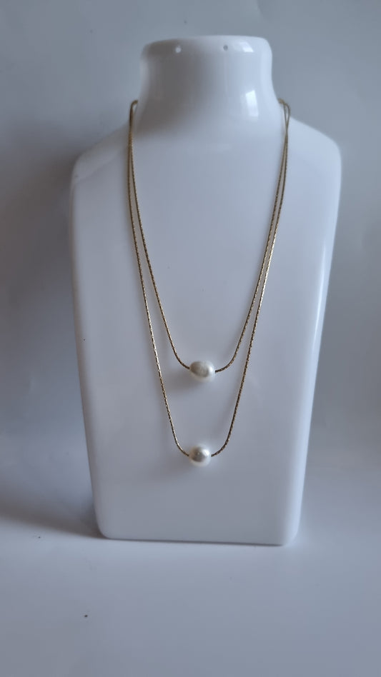 Stainless steel necklace double chain with freshwater pearls