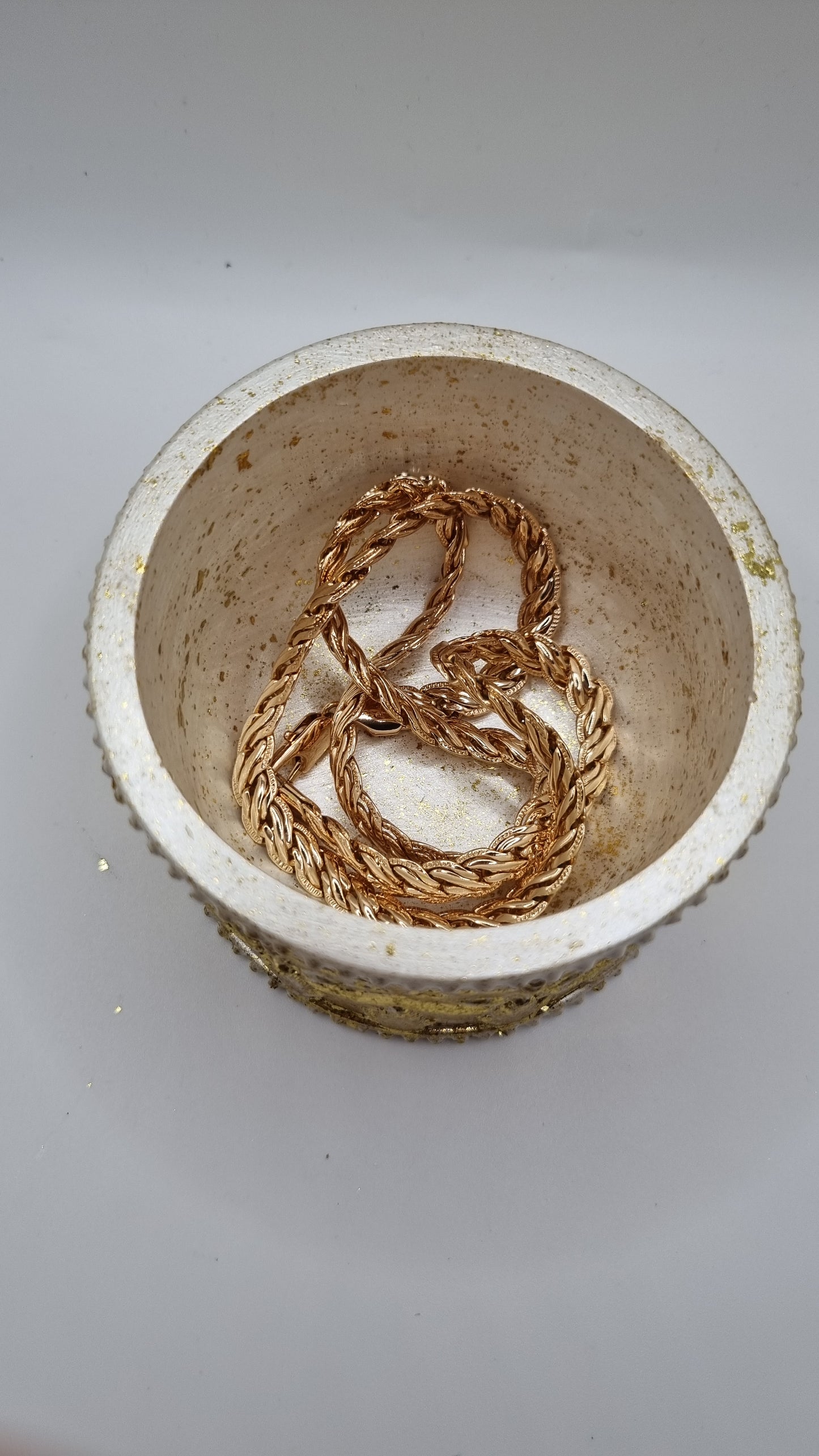 Beautiful jesmonite jars jewellery, candy handmade white pearl metallics color and gold color