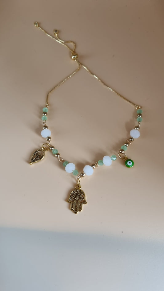 Vieno dydžio rankų darbo kulkšnys