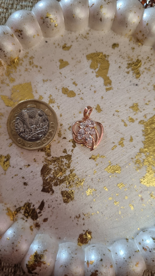 Rose gold plated pendant with zircon stone