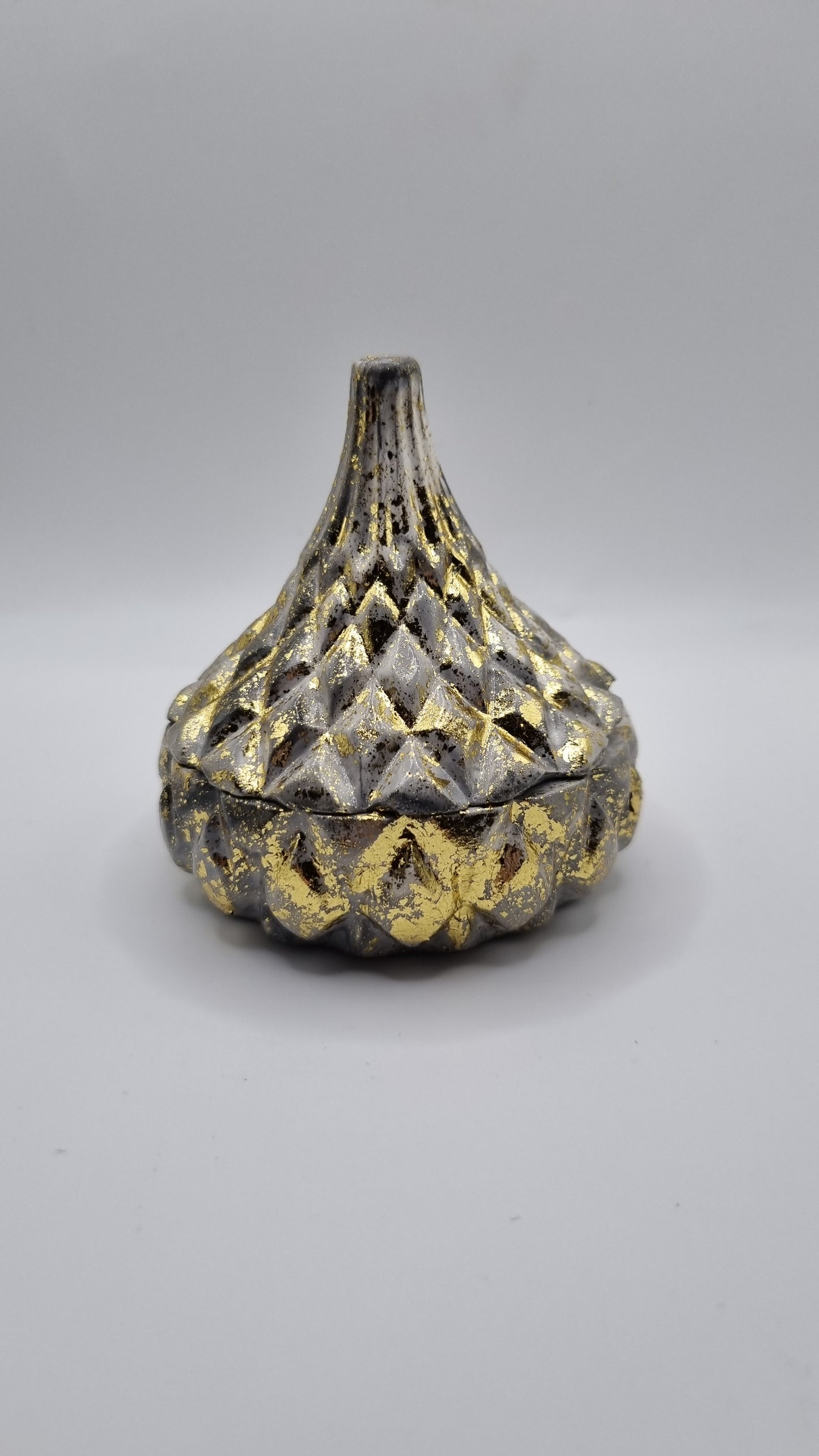 Handmade  gold plated shine  jewellery jar.,beautifully