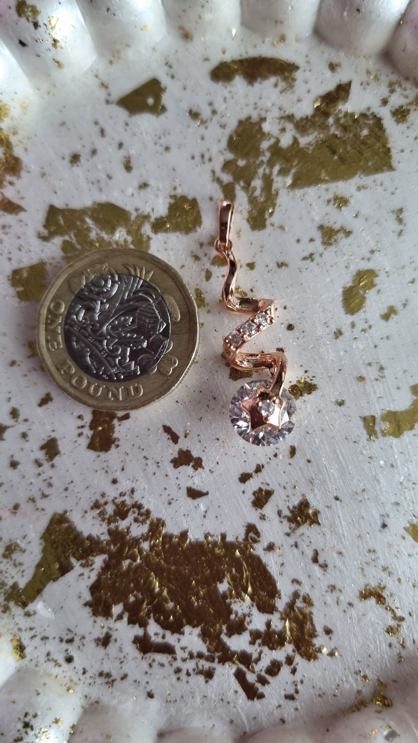 Rose gold plated pendant with sw.crystal