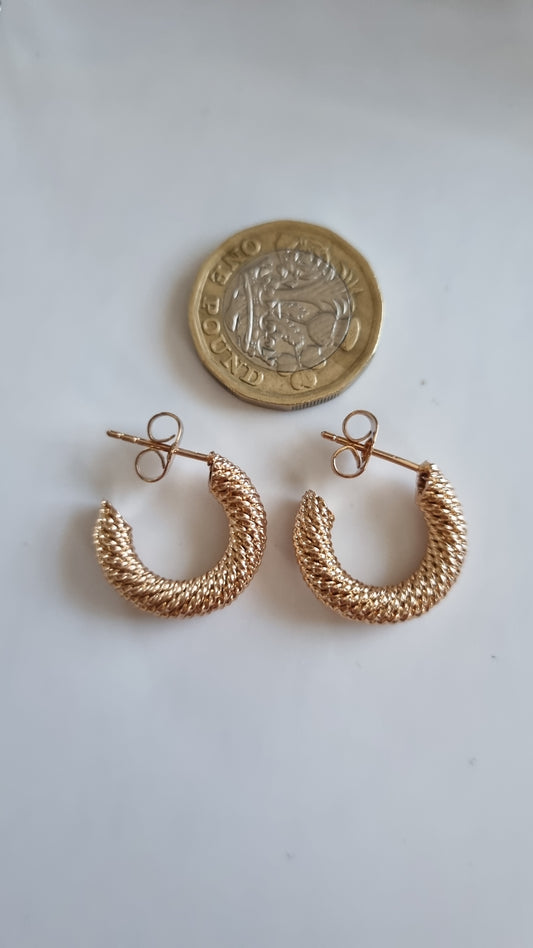 18kr.gold plated earrings