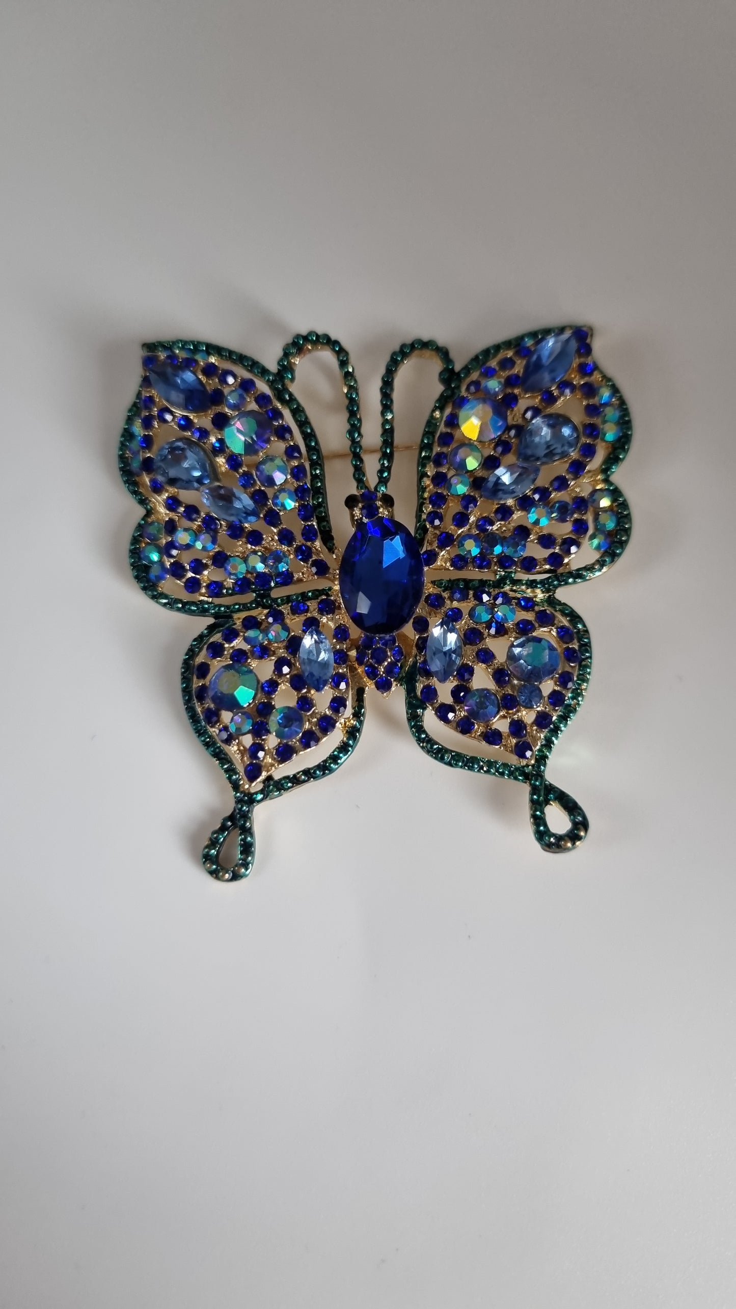 Butterfly brooche large with zircon stones