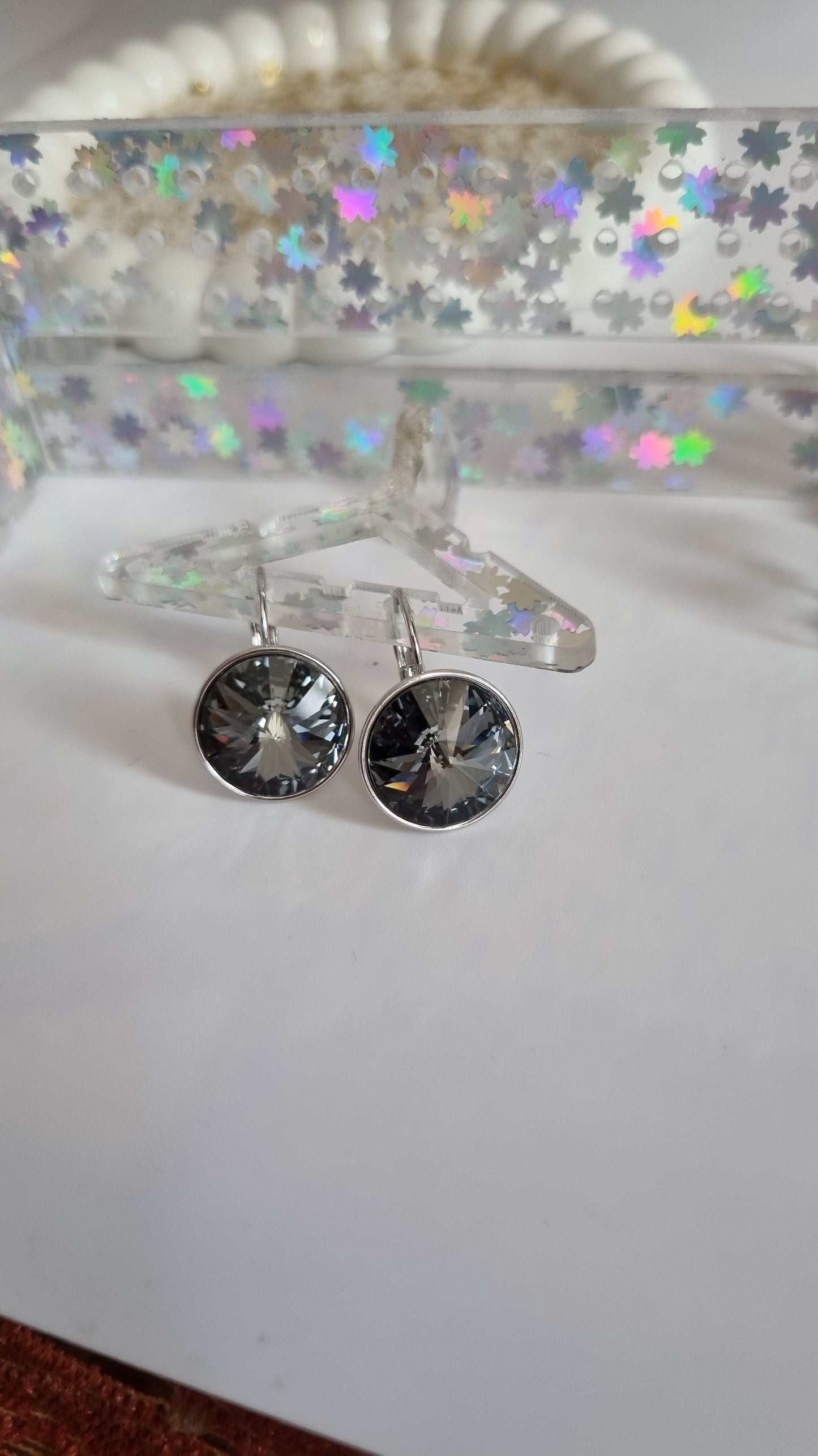 Platinum plated earrings with  violet sw.crystal waterproof hypoallergenic