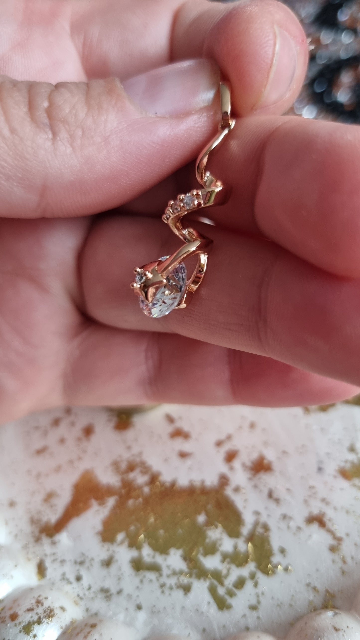 Rose gold plated pendant with sw.crystal