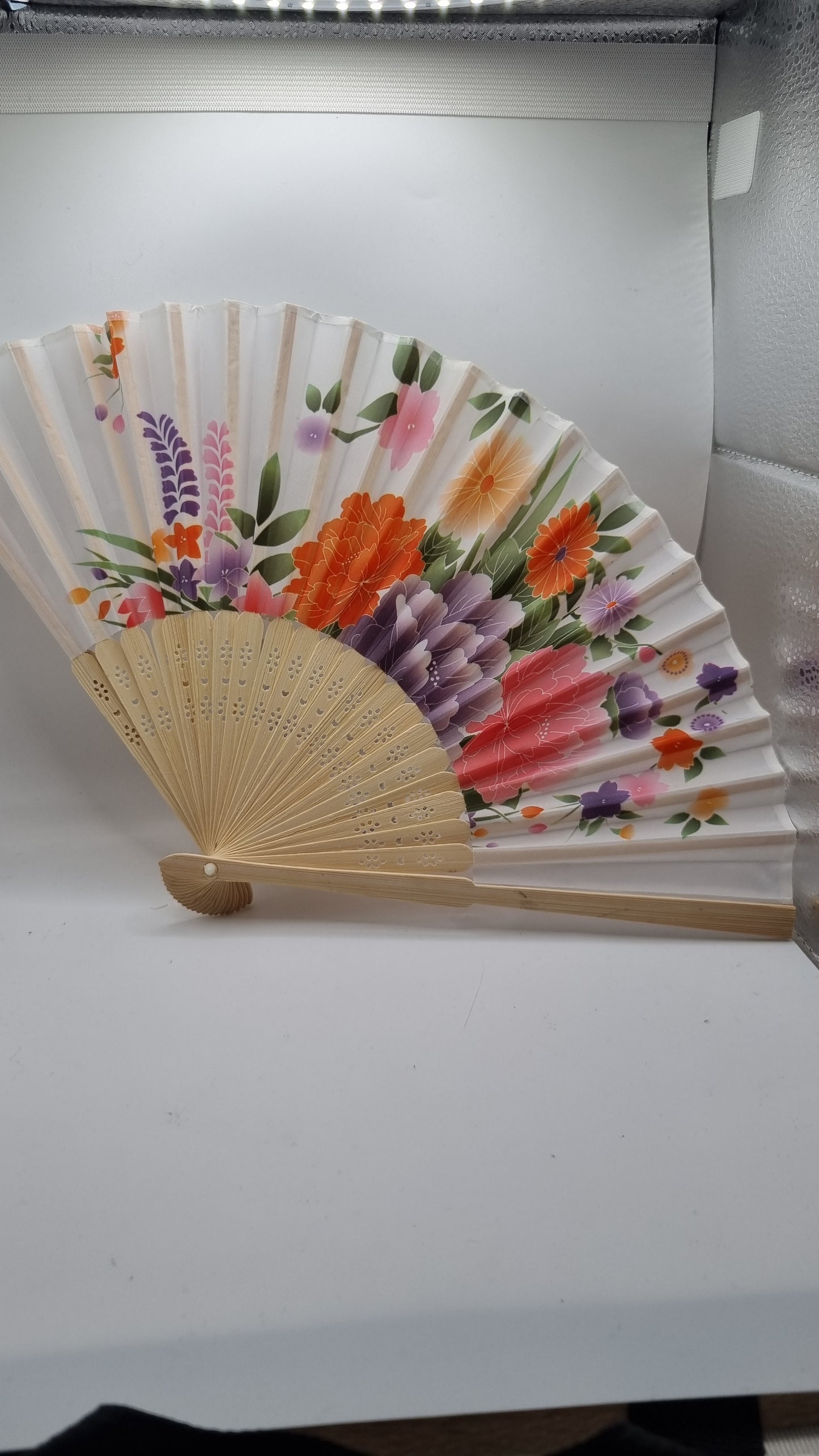 Quality small Wooden flower design Chinese Folding Hand Fan