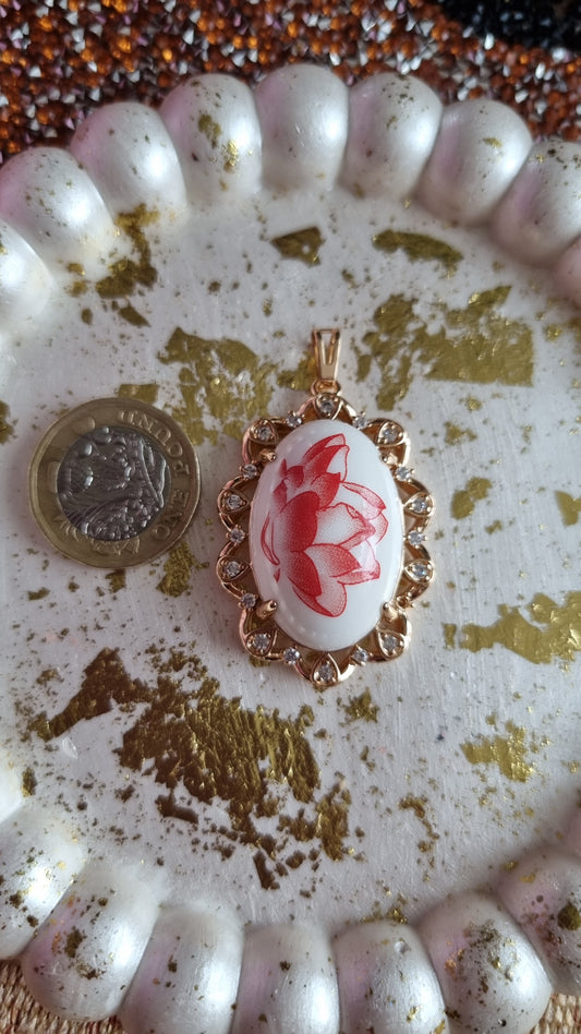 18kr.gold plated pendant with sw.crystal &ceramic