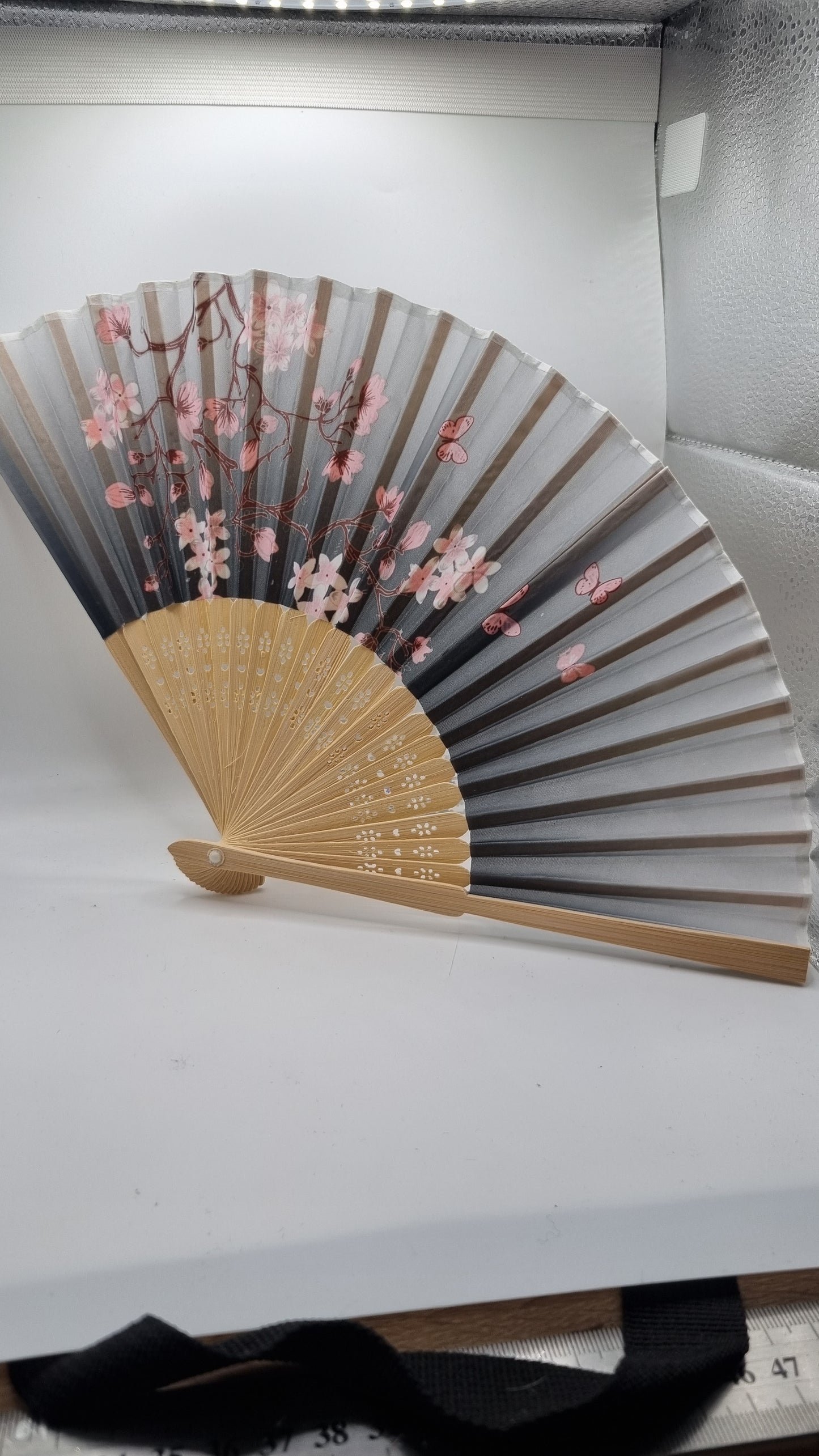 Quality small Wooden flower design Chinese Folding Hand Fan