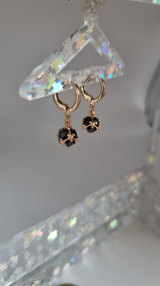 Gold-plating earings with zircon stones black