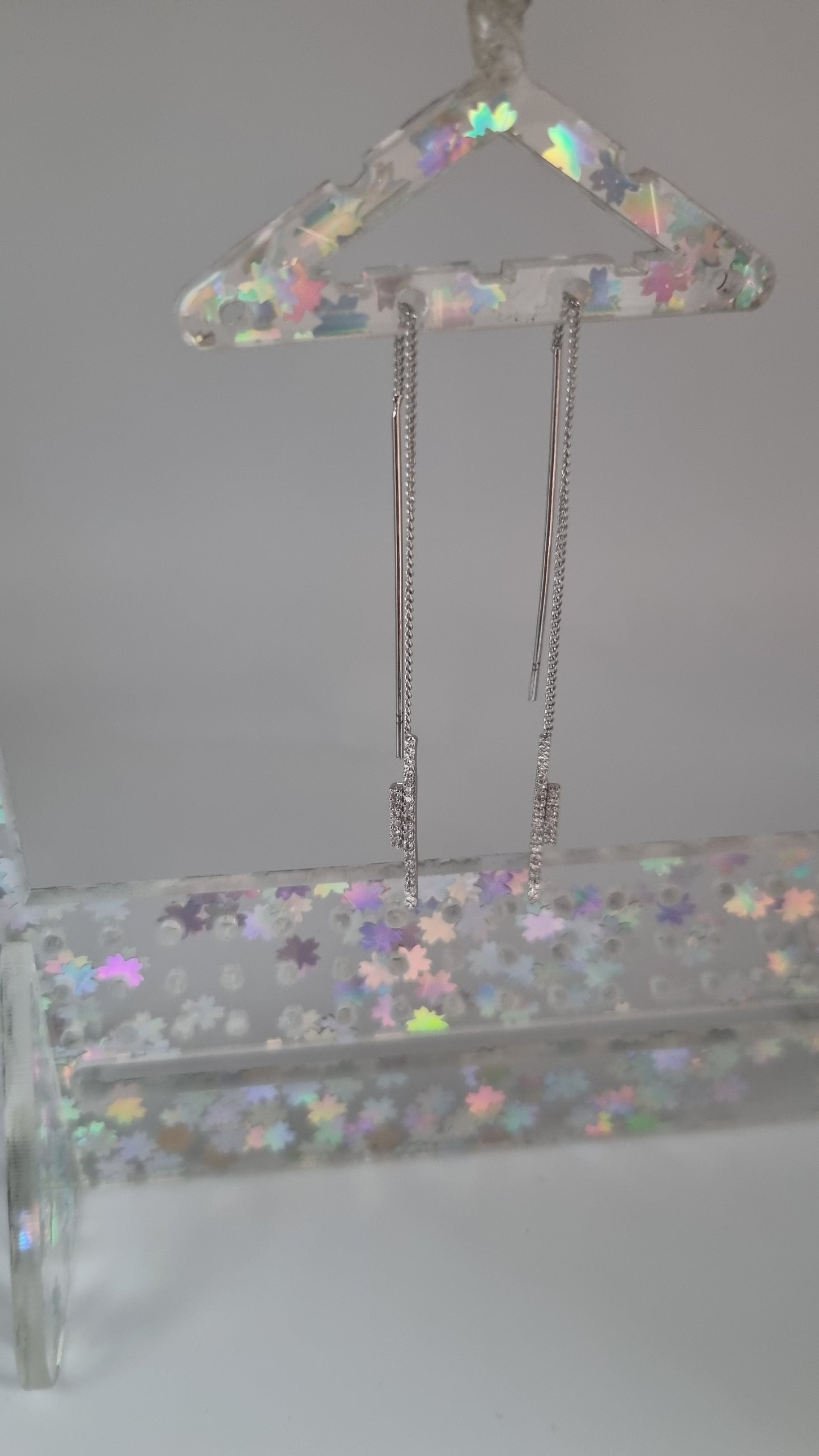 Platinum plated earrings with sw.crystal