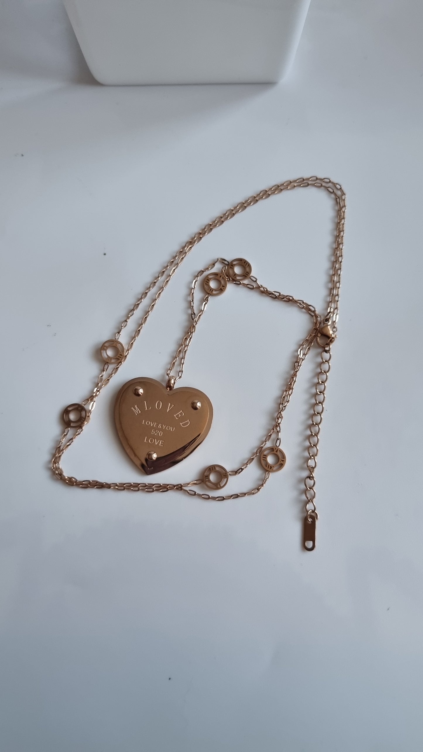 Rose gold plated stainlessSteel necklace