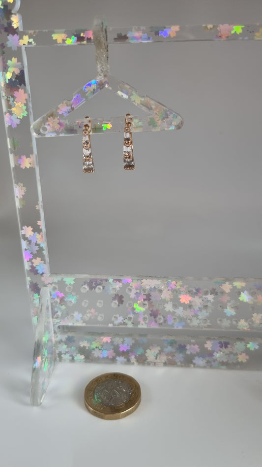 18kr.gold plated earrings with sw.crystal